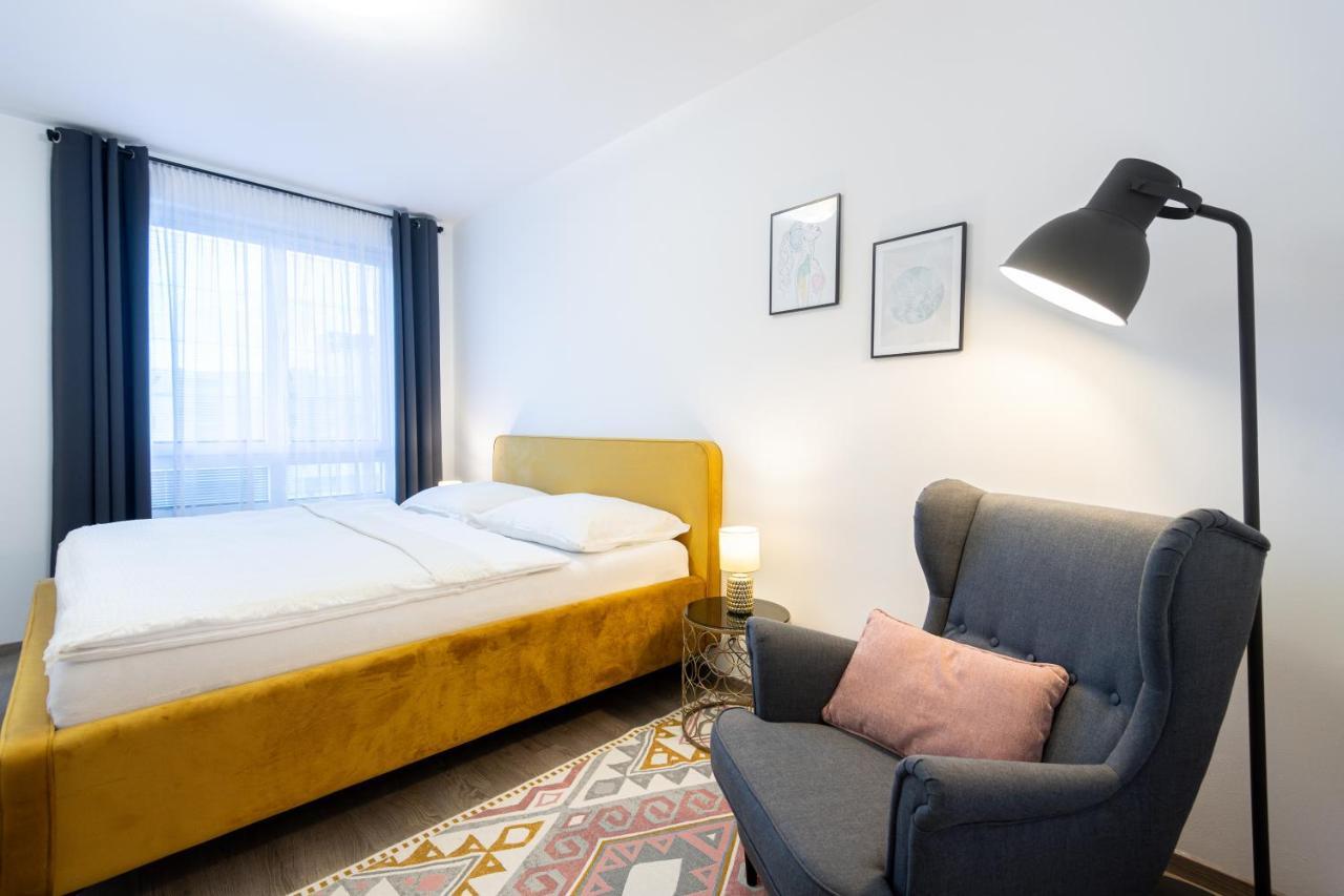 אוסטרבה Nova Karolina Apartment מראה חיצוני תמונה